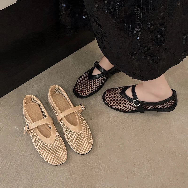 Women's Cut-Out Mary Jane Flats