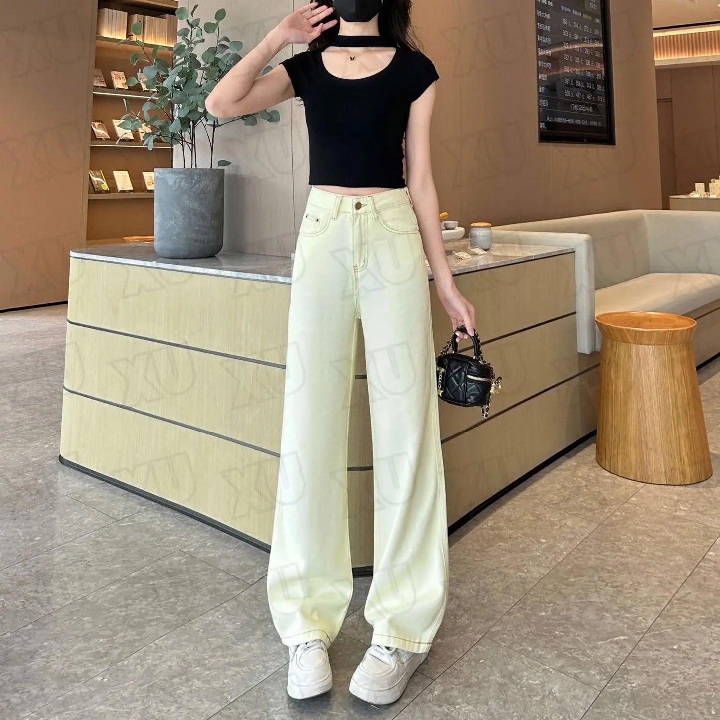 Beige High-Waisted Slim Straight Jeans