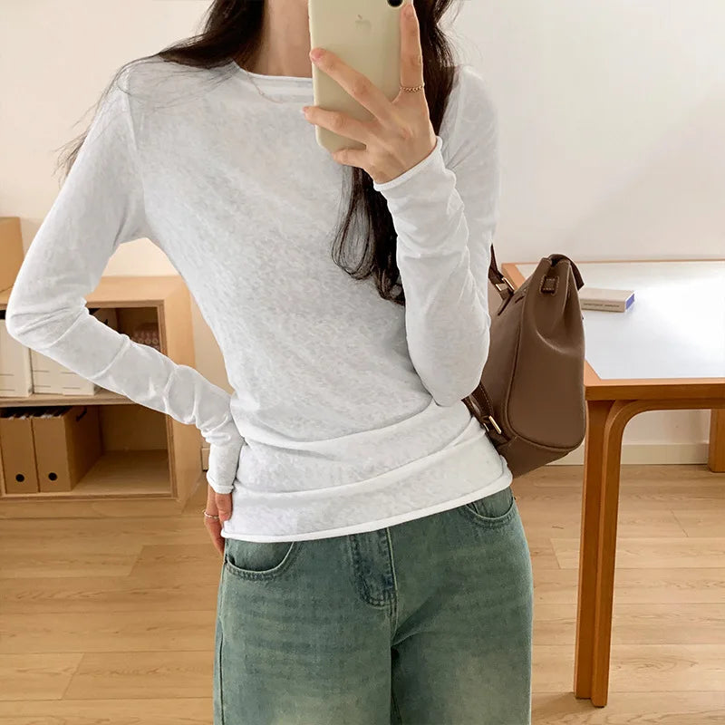 Women’s Slim Fit Long Sleeve Basic T-Shirt