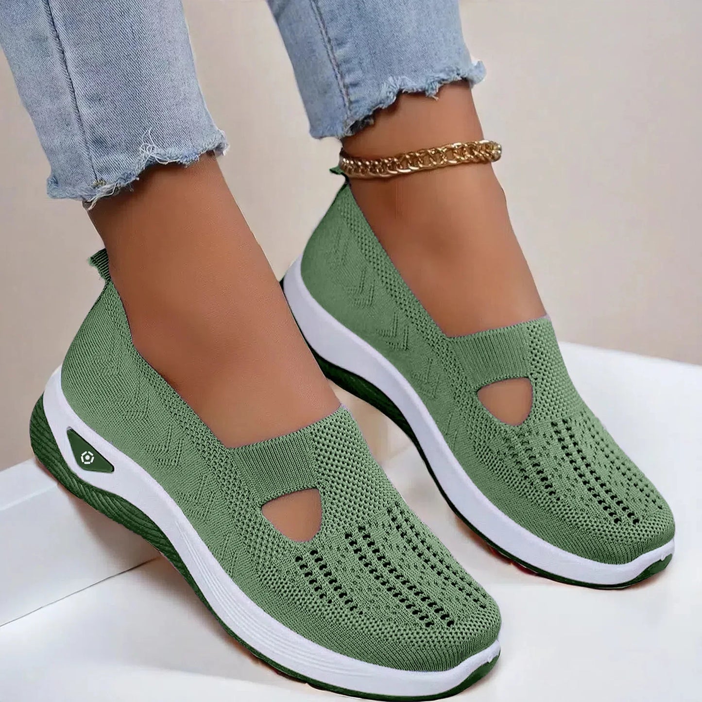 Women's Breathable Non-Slip Walking Shoes