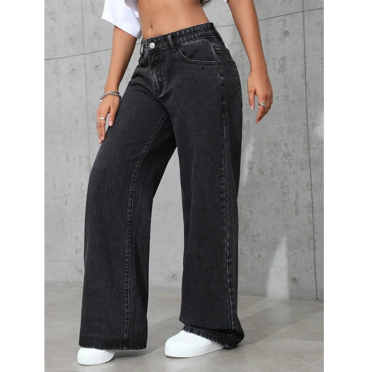 Plus Size Wide Leg Stretch Jeans
