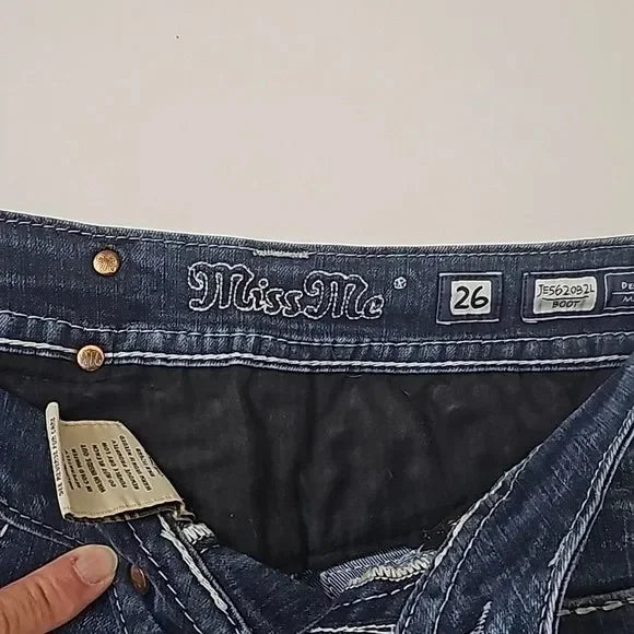 Women's Gothic Embroidered Flared Y2K Jeans