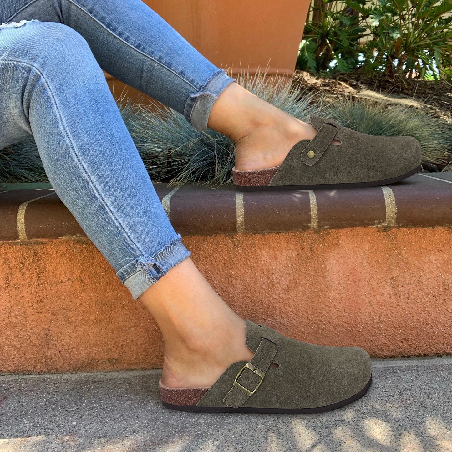 Unisex Suede Cork Insole Mules Slippers