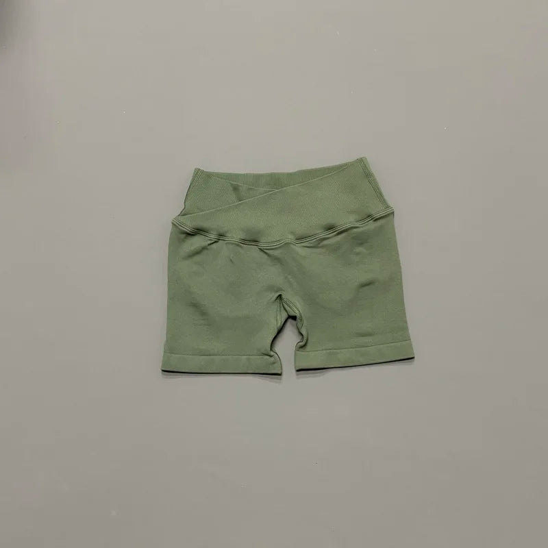 HISTELLO Vision 4.5” Cross Waist Seamless Gym Shorts