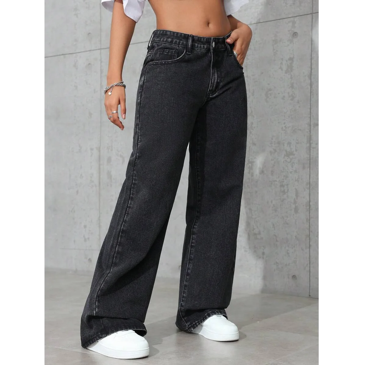 Plus Size Wide Leg Stretch Jeans