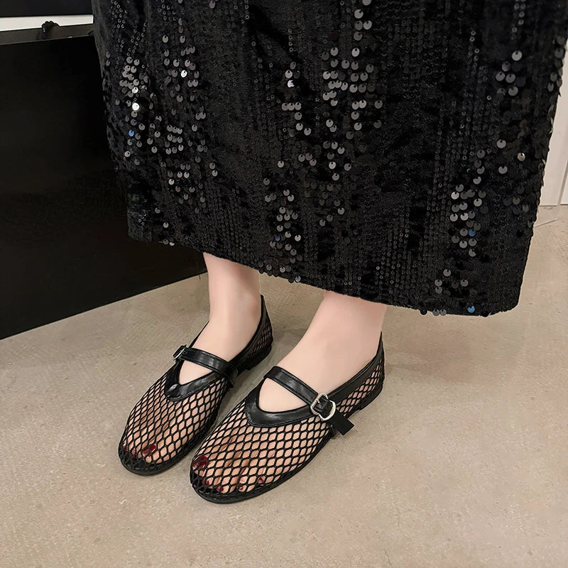 Women's Cut-Out Mary Jane Flats